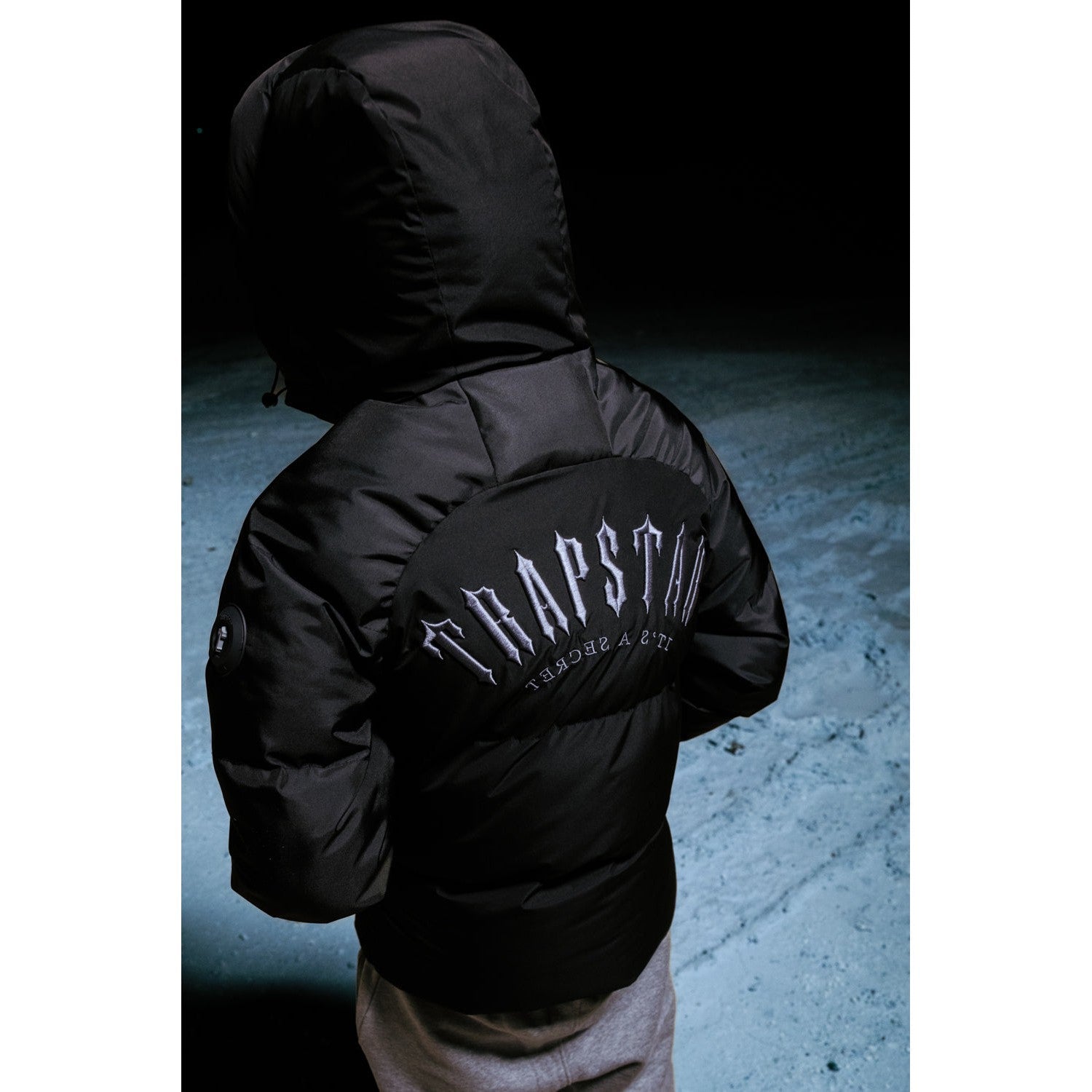 Trapstar Irongate Arch Puffer Jacket AW23 - Black