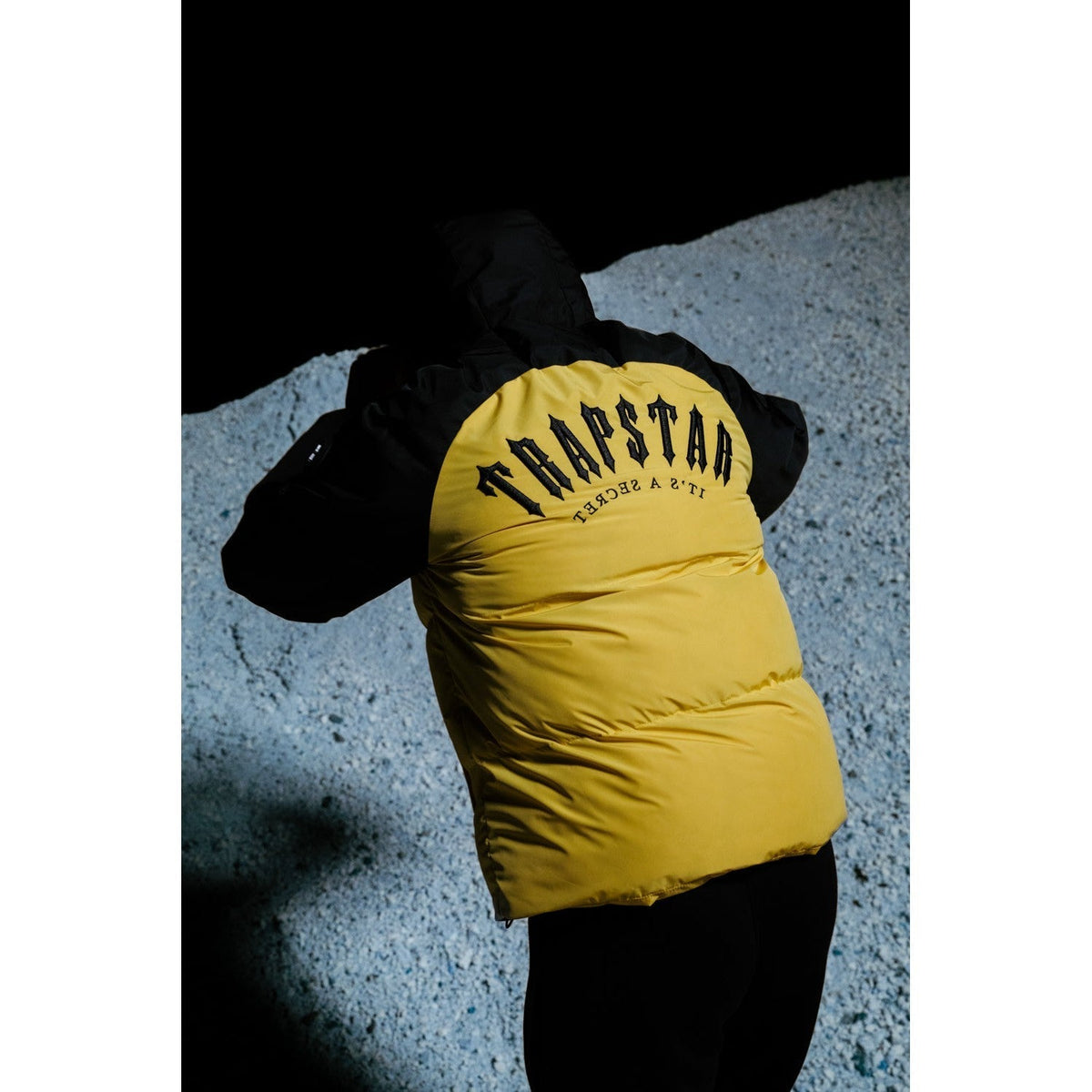 Trapstar Irongate Arch Puffer Jacket AW23 - Yellow / Black